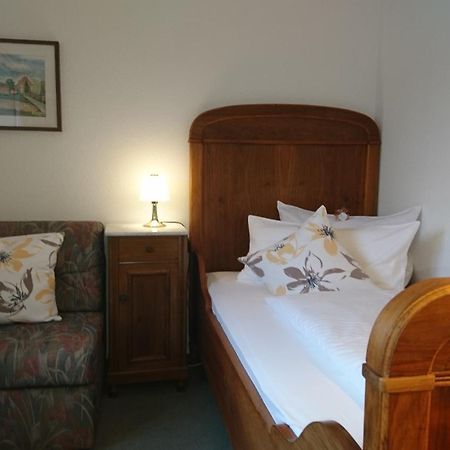 Pension Landhaus Fischer Massweiler Extérieur photo