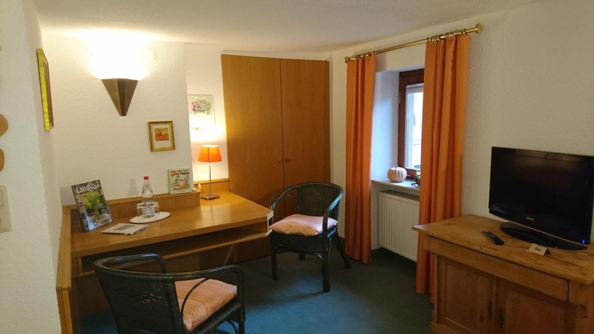 Pension Landhaus Fischer Massweiler Chambre photo