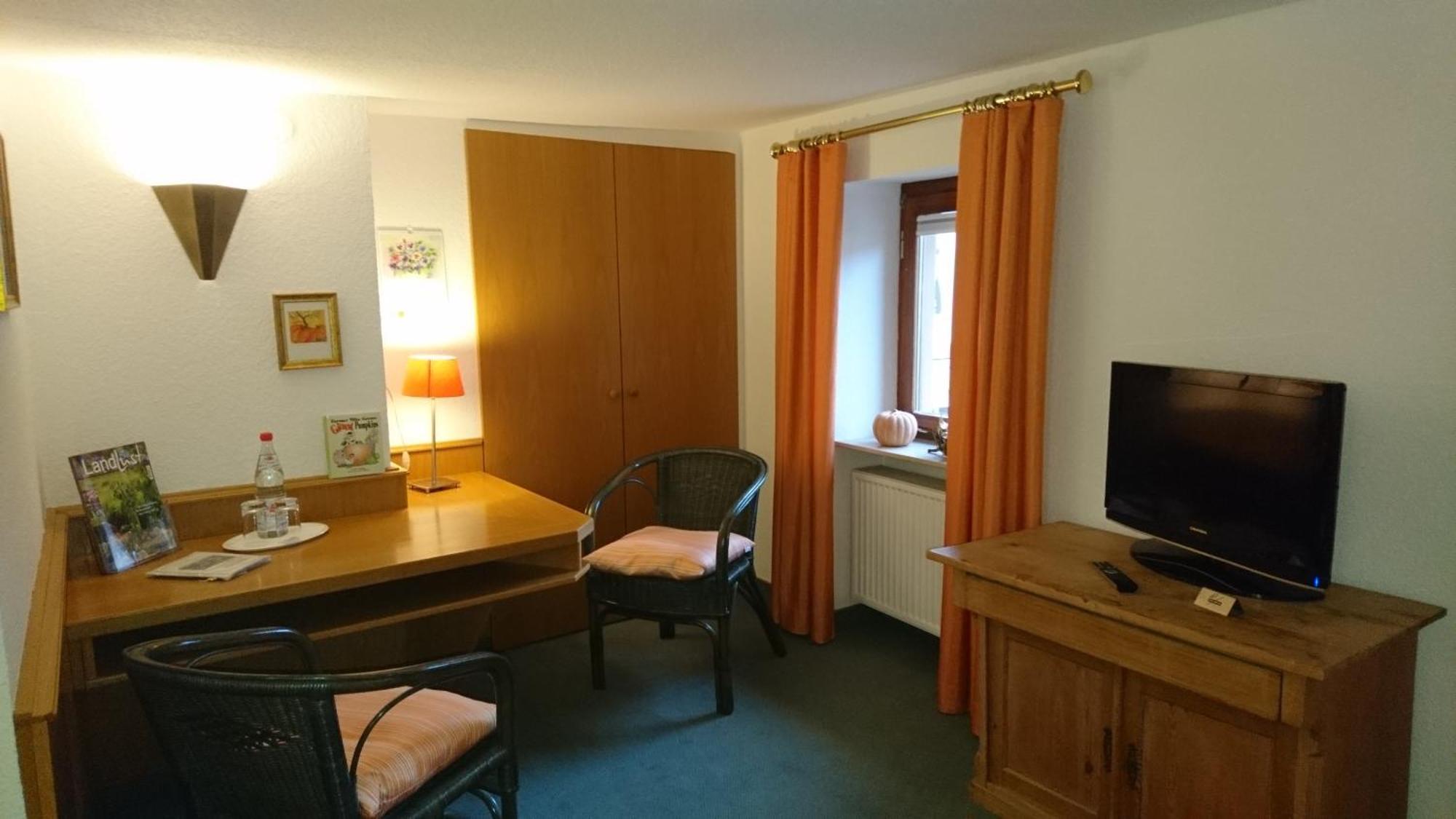 Pension Landhaus Fischer Massweiler Extérieur photo